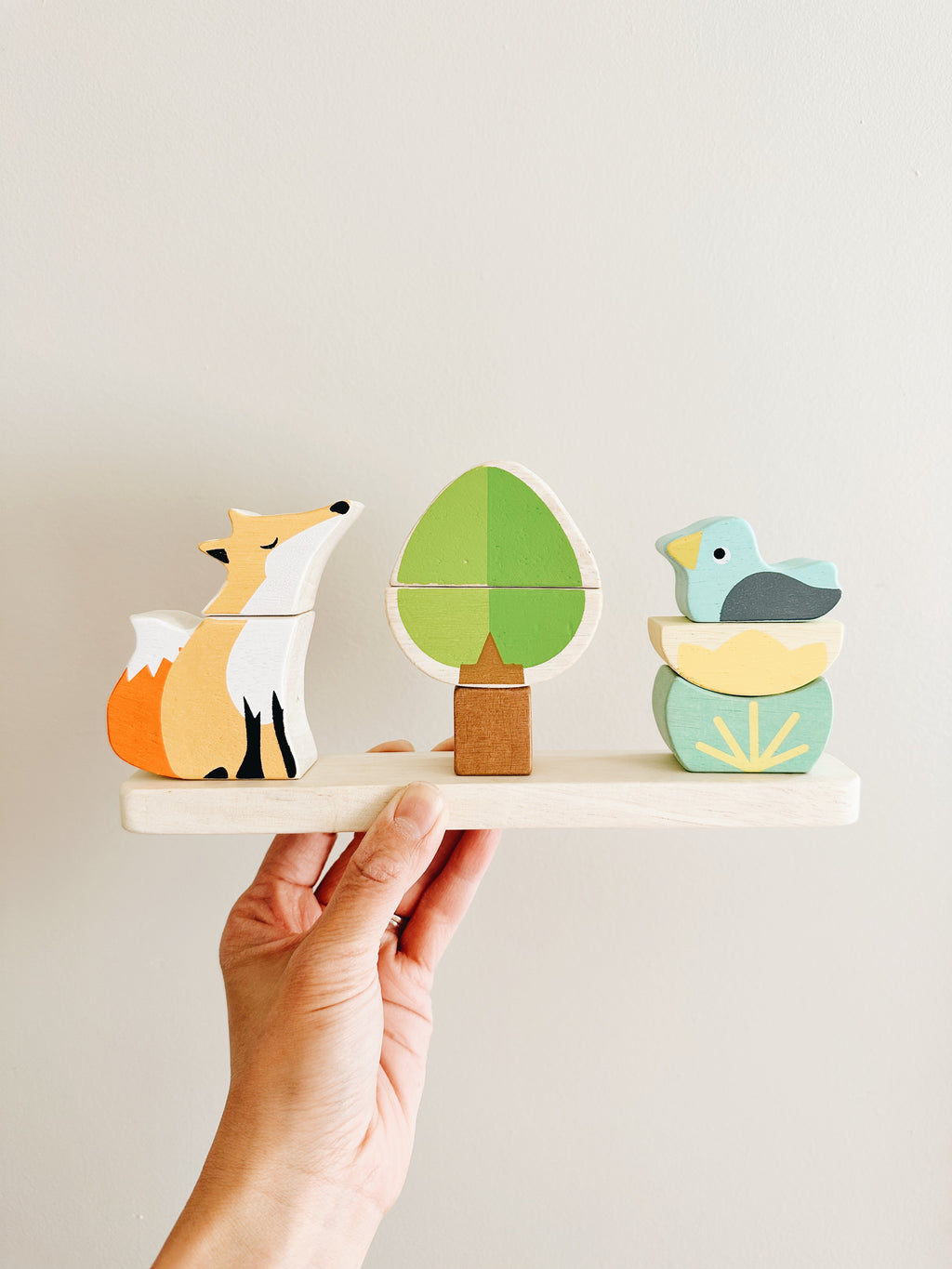 Foxy Magnetic Stacker - Andnest.com