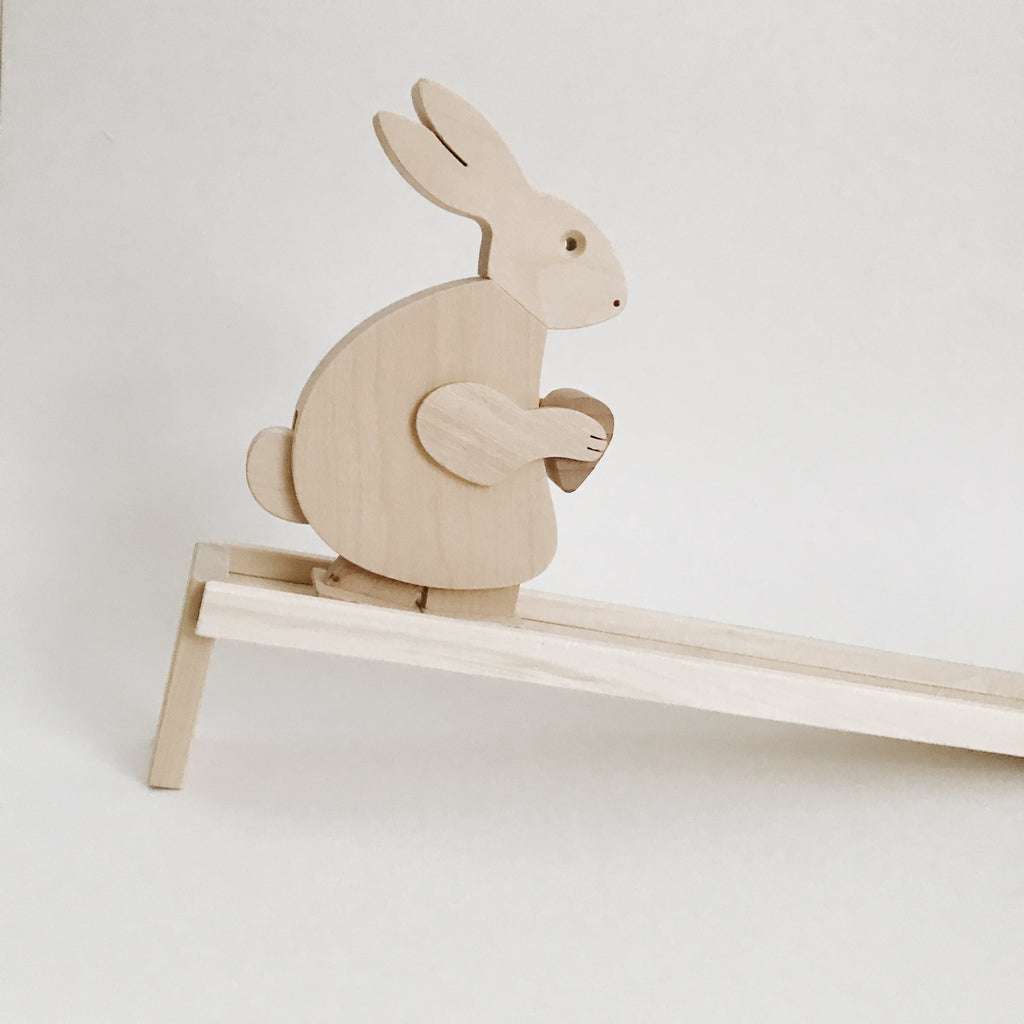 Wooden Walking Bunny Toy - Andnest.com