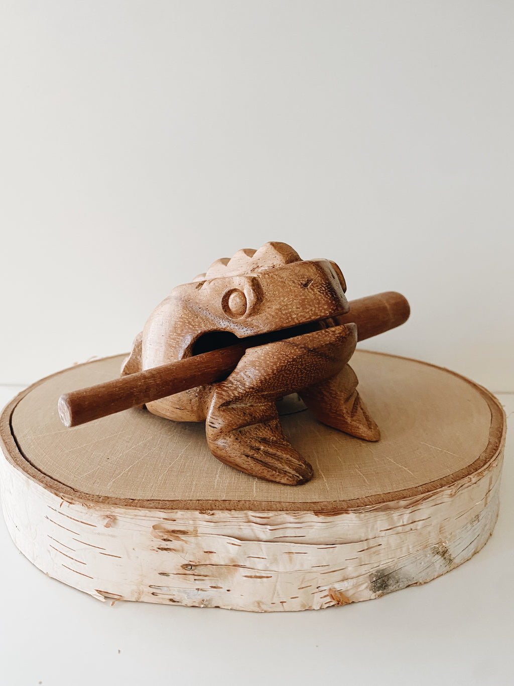 Croaking Frog Guiro -  A musical instrument - Andnest.com