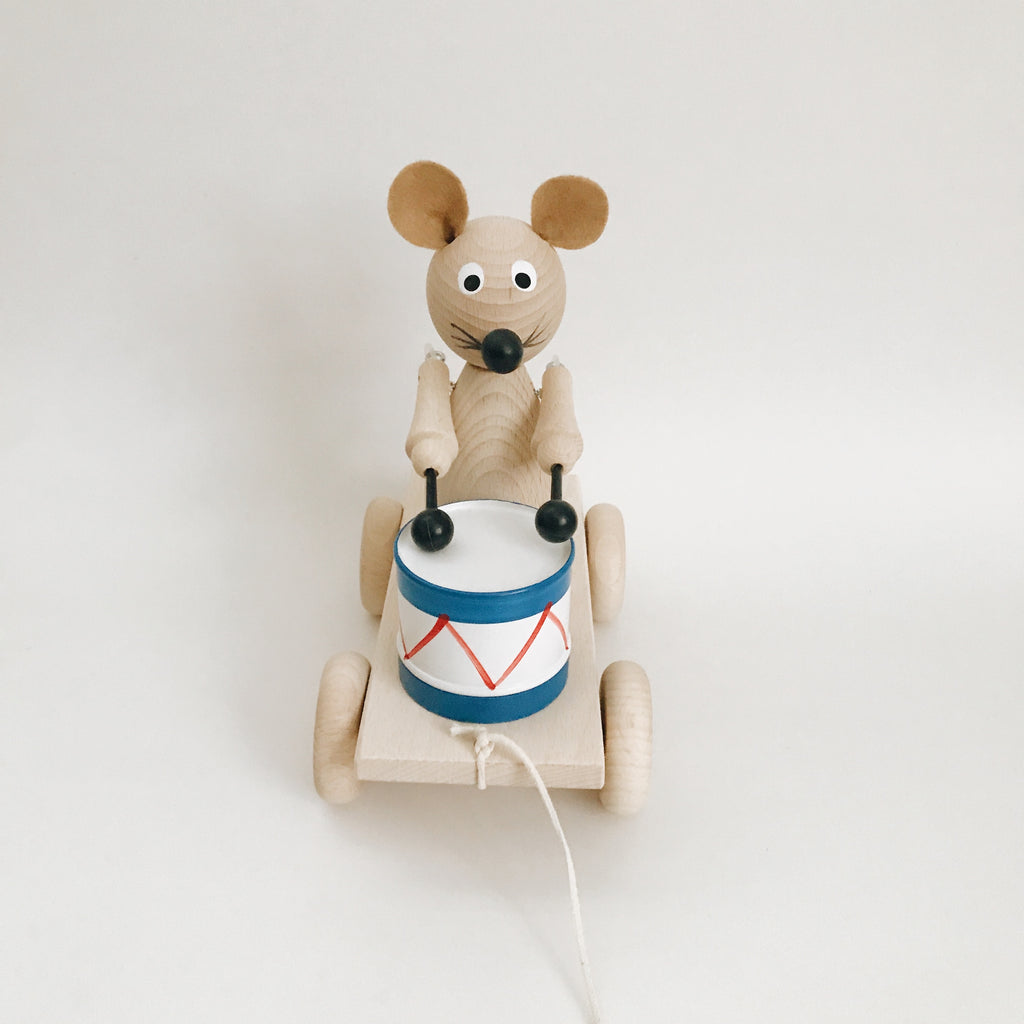 Wooden Drummer Mouse Pull-Along - Andnest.com